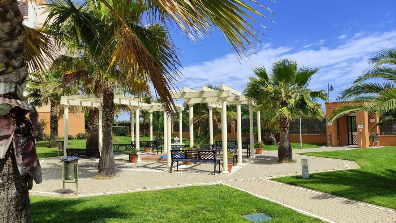 Apartamento Los Pelicanos Ісла-Канела Екстер'єр фото